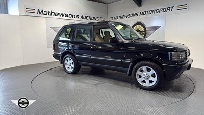 Lot 214 - 2002 LAND ROVER RANGE ROVER VOGUE SE