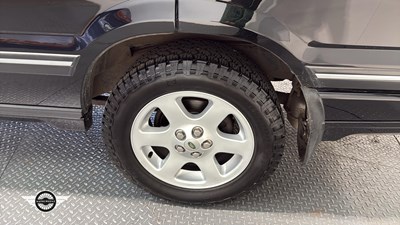 Lot 214 - 2002 LAND ROVER RANGE ROVER VOGUE SE