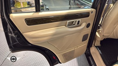 Lot 214 - 2002 LAND ROVER RANGE ROVER VOGUE SE