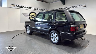 Lot 214 - 2002 LAND ROVER RANGE ROVER VOGUE SE