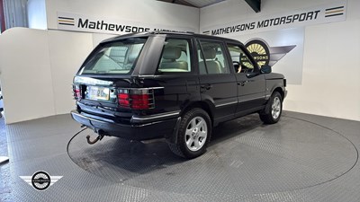 Lot 214 - 2002 LAND ROVER RANGE ROVER VOGUE SE