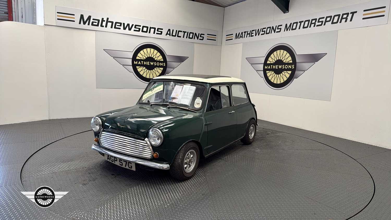 Lot 216 - 1969 MORRIS MINI COOPER S