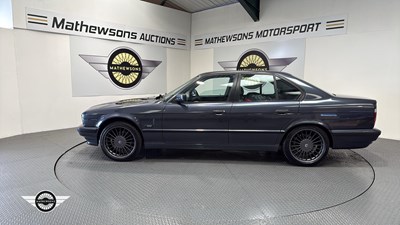 Lot 218 - 1995 BMW 520I SE AUTO