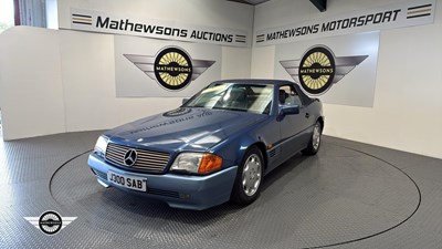 Lot 244 - 1991 MERCEDES 300SL-24 AUTO