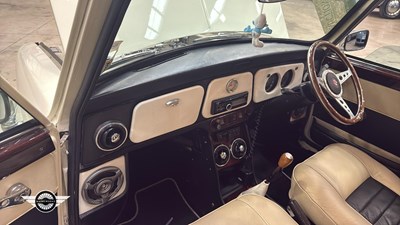 Lot 318 - 1981 AUSTIN MINI