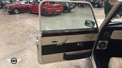 Lot 318 - 1981 AUSTIN MINI