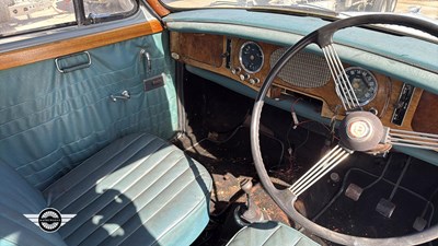 Lot 706 - 1960 WOLSELEY 1500