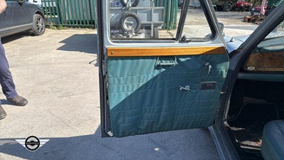 Lot 706 - 1960 WOLSELEY 1500