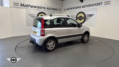 Lot 595 - 2010 FIAT PANDA 4X4