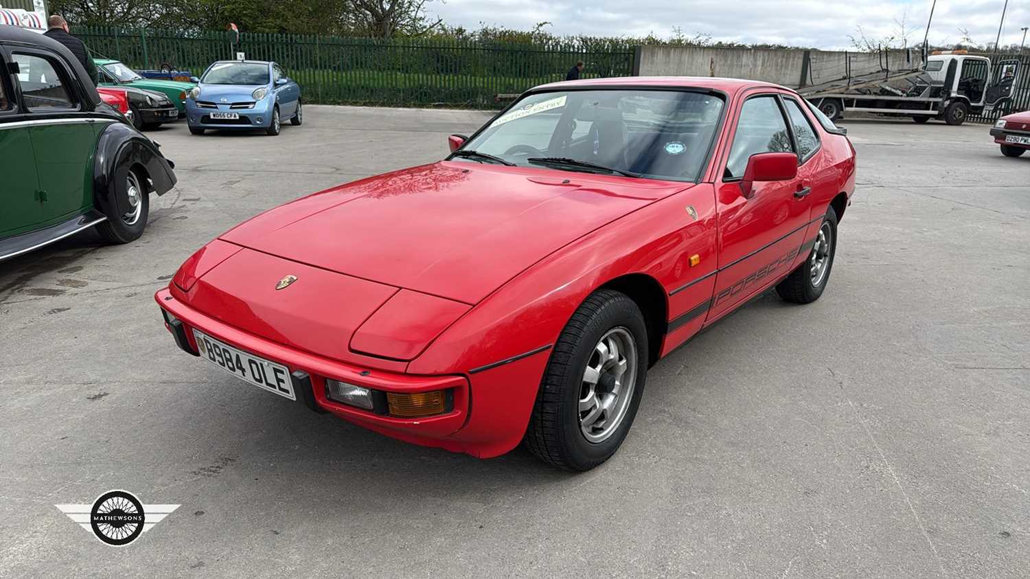 Lot 338 - 1984 PORSCHE 924