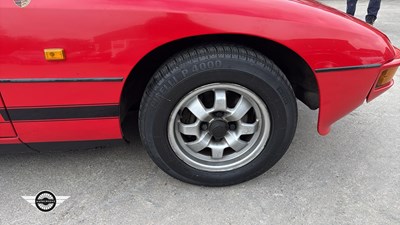 Lot 338 - 1984 PORSCHE 924