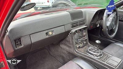 Lot 338 - 1984 PORSCHE 924
