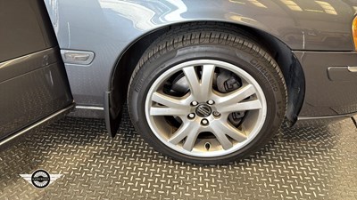 Lot 392 - 2004 VOLVO V70 T5 SE AUTO