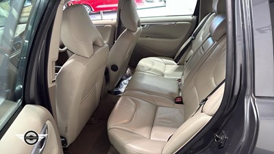 Lot 392 - 2004 VOLVO V70 T5 SE AUTO