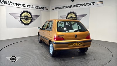 Lot 390 - 1998 PEUGEOT 106 LOOK2 DIESEL