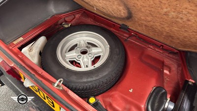 Lot 370 - 1983 FORD CAPRI S 5SPD