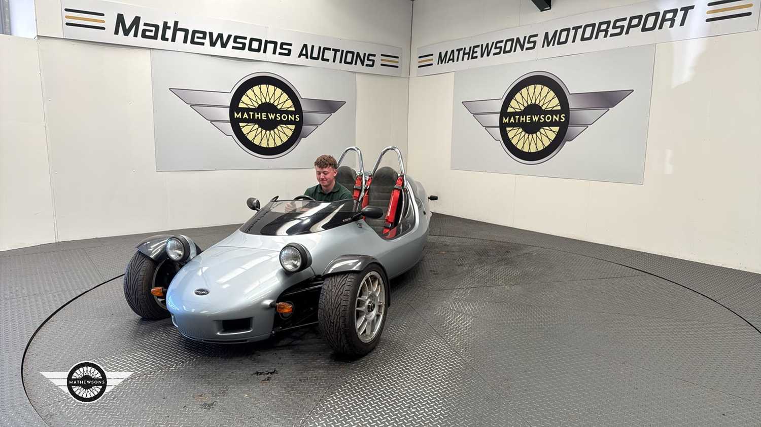 Lot 206 - 1998 GRINNALL SCORPION 3