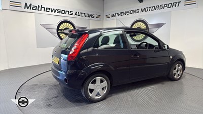 Lot 8 - 2006 FORD FIESTA ZETEC CLIMATE