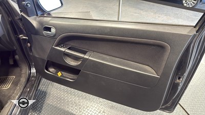 Lot 8 - 2006 FORD FIESTA ZETEC CLIMATE