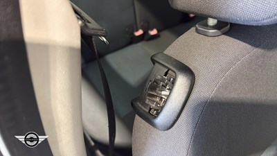 Lot 8 - 2006 FORD FIESTA ZETEC CLIMATE