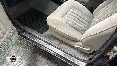 Lot 568 - 1975 FORD GRANADA GHIA