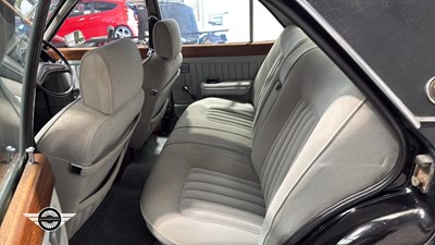 Lot 568 - 1975 FORD GRANADA GHIA