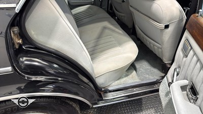 Lot 568 - 1975 FORD GRANADA GHIA