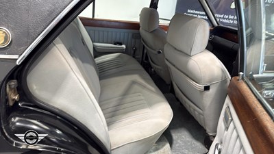 Lot 568 - 1975 FORD GRANADA GHIA