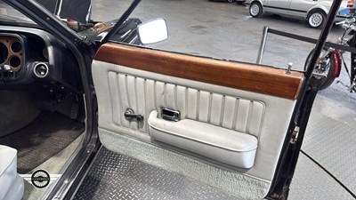 Lot 568 - 1975 FORD GRANADA GHIA