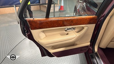 Lot 458 - 2000 BENTLEY ARNAGE RED LABEL AUTO