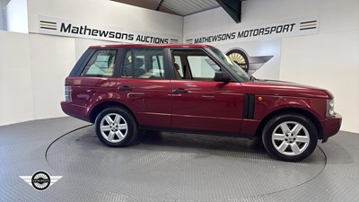 Lot 432 - 2004 LAND ROVER RANGE ROVER VOGUE V8 AUTO