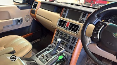Lot 432 - 2004 LAND ROVER RANGE ROVER VOGUE V8 AUTO