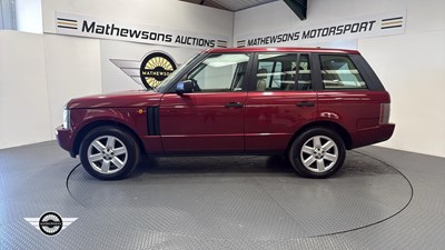 Lot 432 - 2004 LAND ROVER RANGE ROVER VOGUE V8 AUTO