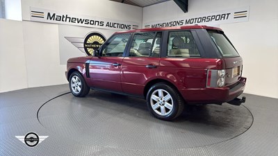 Lot 432 - 2004 LAND ROVER RANGE ROVER VOGUE V8 AUTO