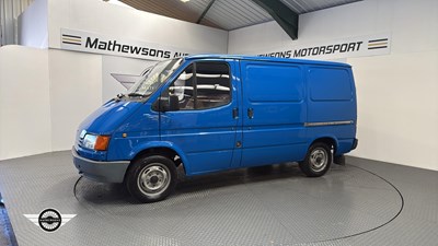 Lot 524 - 1990 FORD TRANSIT BONUS