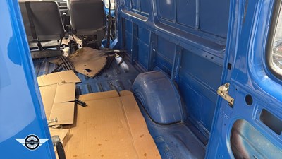 Lot 524 - 1990 FORD TRANSIT BONUS