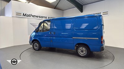 Lot 524 - 1990 FORD TRANSIT BONUS