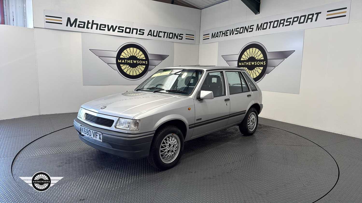 Lot 546 - 1993 VAUXHALL NOVA LUXE PLUS