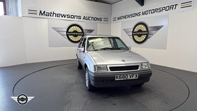 Lot 546 - 1993 VAUXHALL NOVA LUXE PLUS