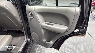 Lot 566 - 2005 JEEP CHEROKEE RENEGADE CRD A