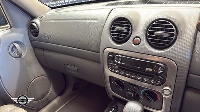 Lot 566 - 2005 JEEP CHEROKEE RENEGADE CRD A