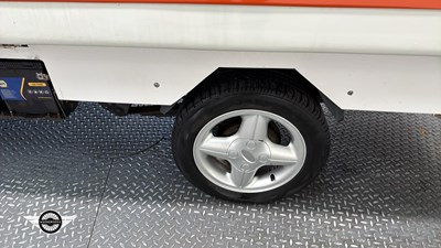 Lot 570 - 1999 DAIHATSU HI-JET 1300 16V EFI