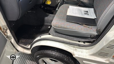 Lot 570 - 1999 DAIHATSU HI-JET 1300 16V EFI