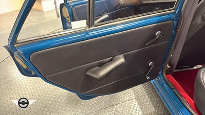 Lot 492 - 1972 AUSTIN 1300 GT