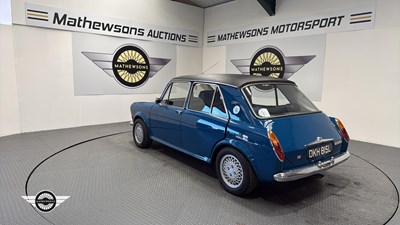 Lot 492 - 1972 AUSTIN 1300 GT