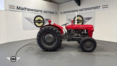 Lot 560 - 1964 MASSEY FERGUSON 35 X