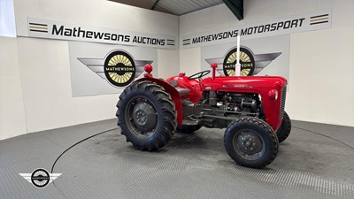 Lot 560 - 1964 MASSEY FERGUSON 35 X