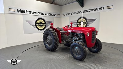 Lot 560 - 1964 MASSEY FERGUSON 35 X