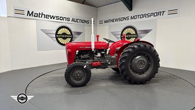 Lot 560 - 1964 MASSEY FERGUSON 35 X
