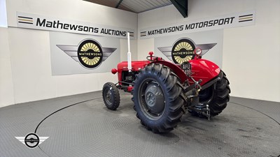 Lot 560 - 1964 MASSEY FERGUSON 35 X